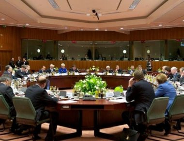 Euro Working Group: Χρέος, πλεονάσματα και προαπαιτούμενα για τις δόσεις από σήμερα στο τραπέζι των διαπραγματεύσεων